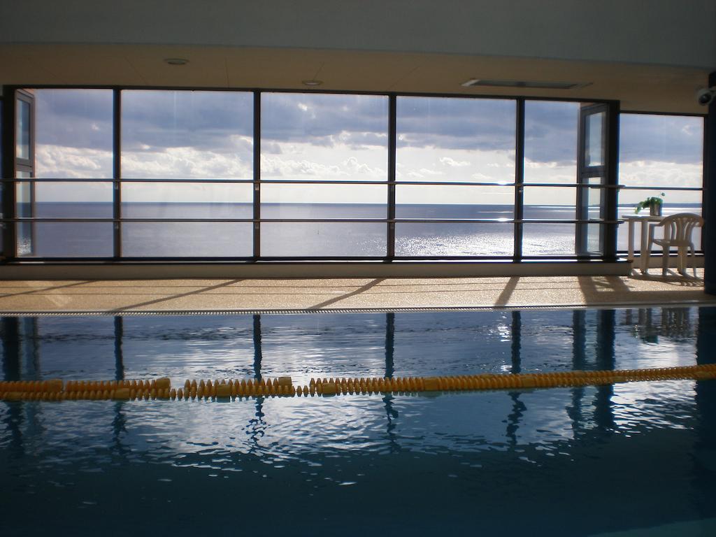 Suzu Beach Hotel Buitenkant foto