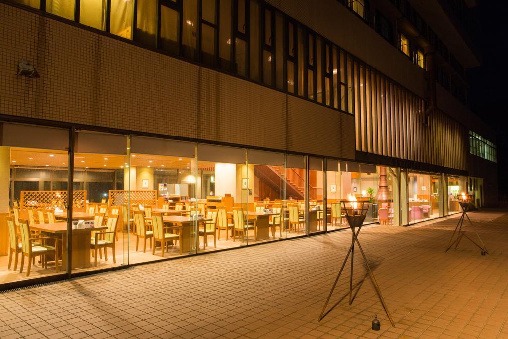Suzu Beach Hotel Buitenkant foto